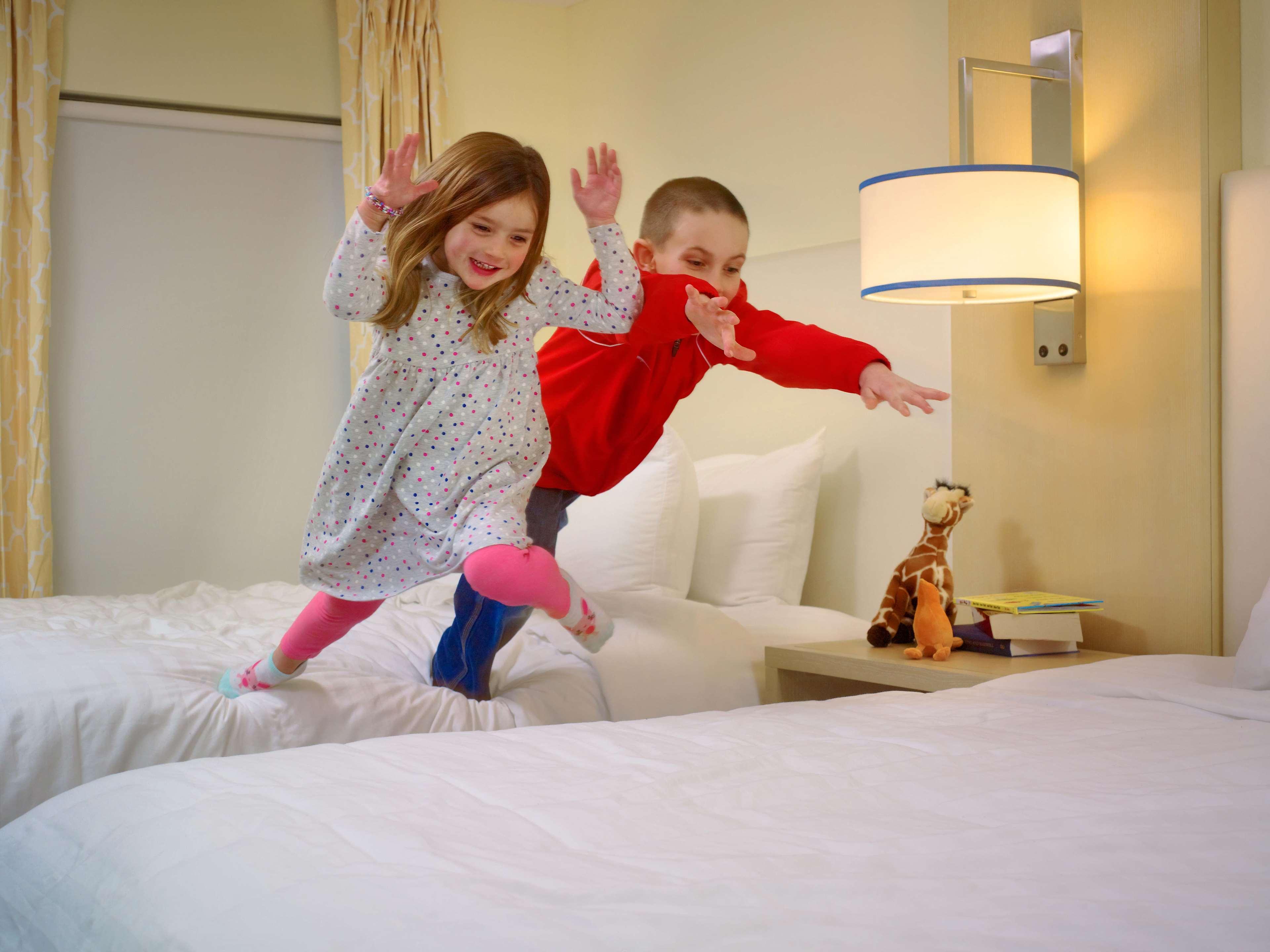 Sonesta Es Suites Burlington Eksteriør bilde